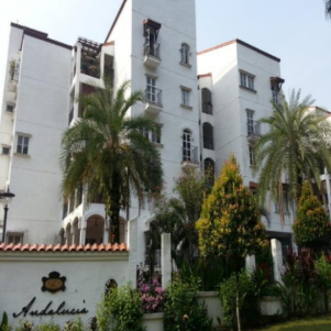 Andalucia Pantai Hillpark
